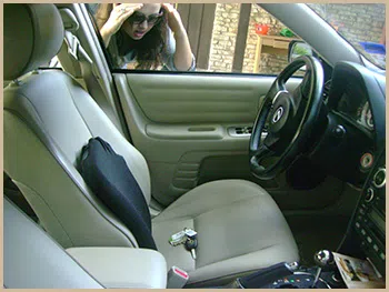 Elite Locksmith Services Saint Petersburg, FL 727-249-0960 - 20-car-lock-out